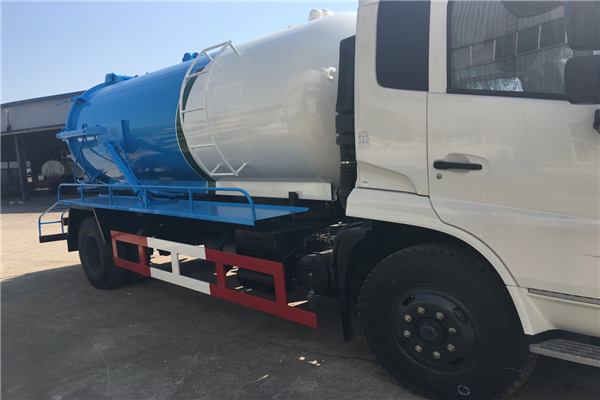 5方吸糞車清理化糞池的作業(yè)程序、規(guī)范和注意事項(xiàng)