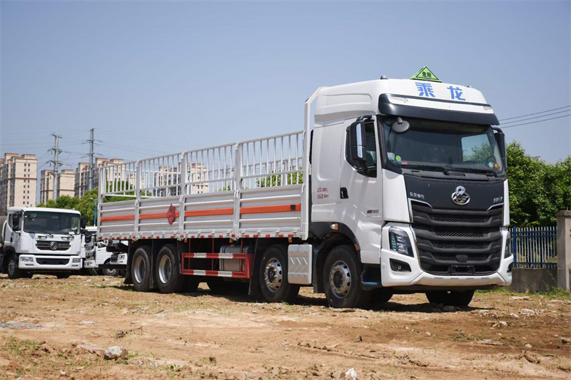 東風(fēng)柳汽前四后八H7氣瓶運(yùn)輸車(chē)