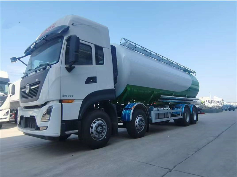 新品上市：氣推式散裝飼料車，不受距離限制