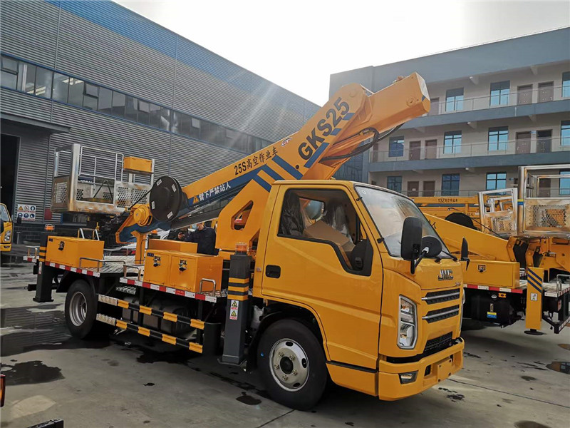 25米藍(lán)牌江鈴高空作業(yè)車(chē)