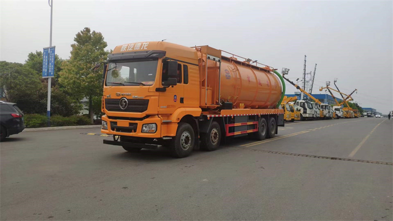 國(guó)六陜汽德龍33方清洗吸污車