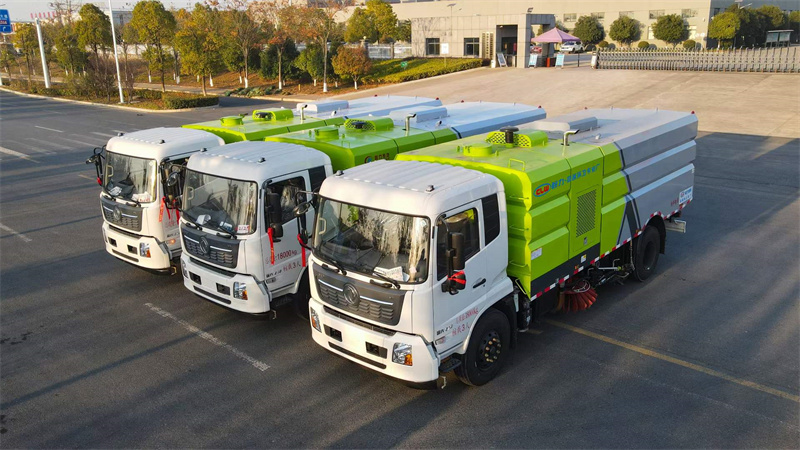 程力天錦洗掃車怎么保養(yǎng)