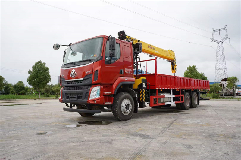 東風(fēng)柳汽隨車(chē)吊