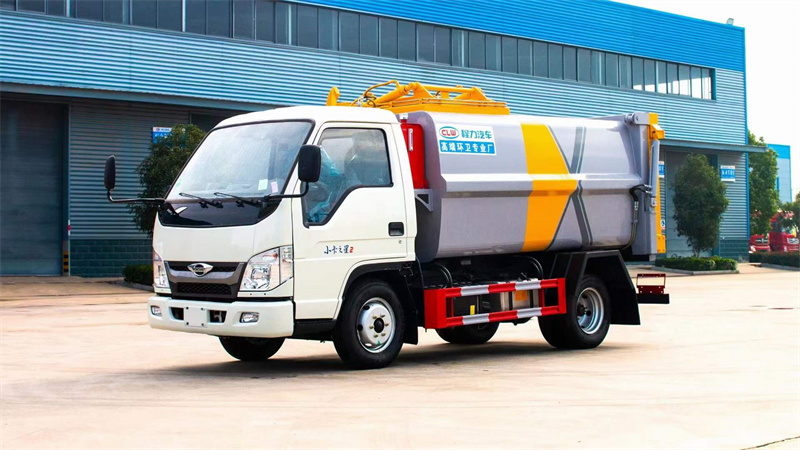 藍牌福?田?側(cè)裝壓縮?圾垃?車